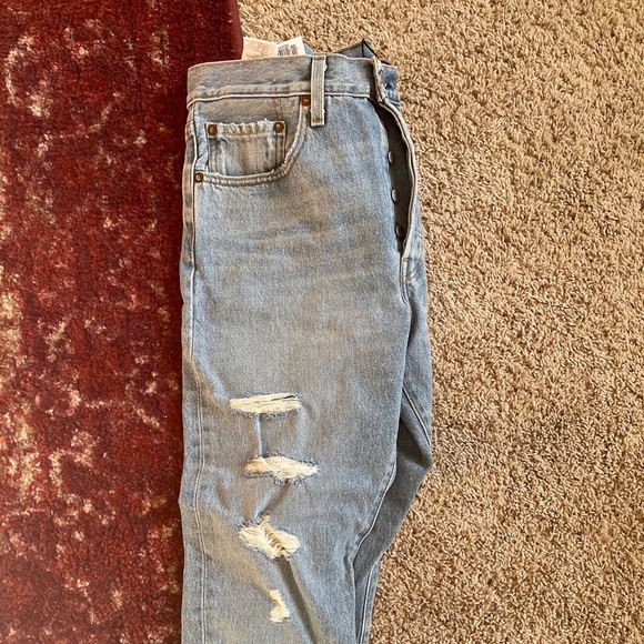 Levi 501 Skinny - Picture 2 of 4